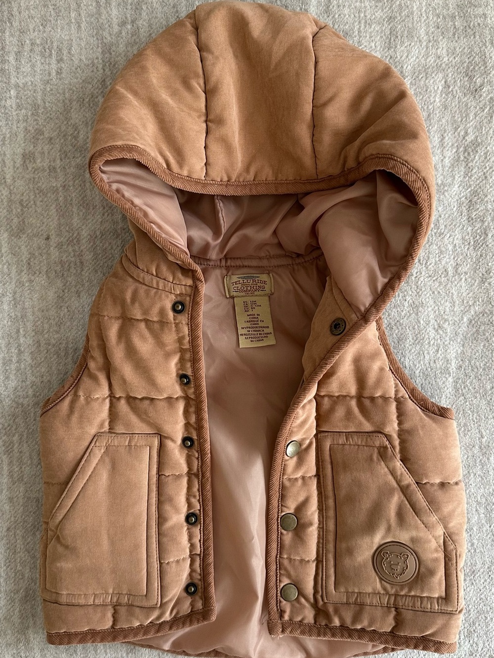 Telluride Clothing Hooded Puffer Vest – Size 12M